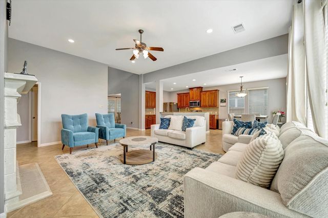 13607 Evening Wind Drive, Pearland, TX 77584