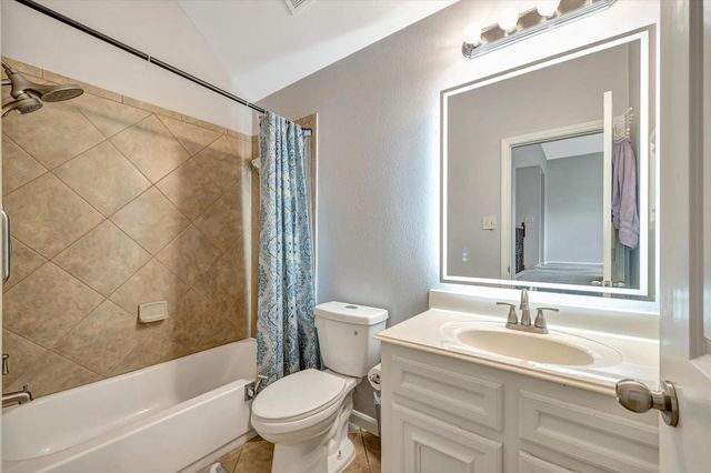 13607 Evening Wind Drive, Pearland, TX 77584