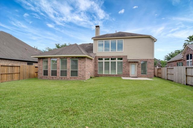 13607 Evening Wind Drive, Pearland, TX 77584