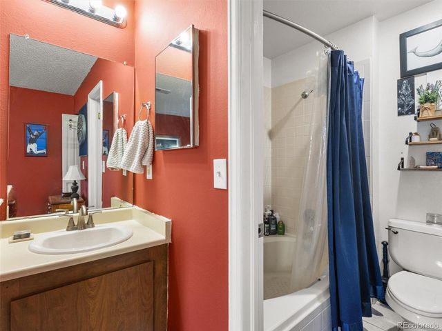 8910 Fox Drive 9, Denver, CO 80260
