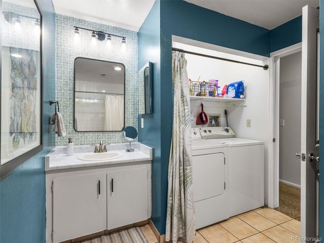 8910 Fox Drive 9, Denver, CO 80260