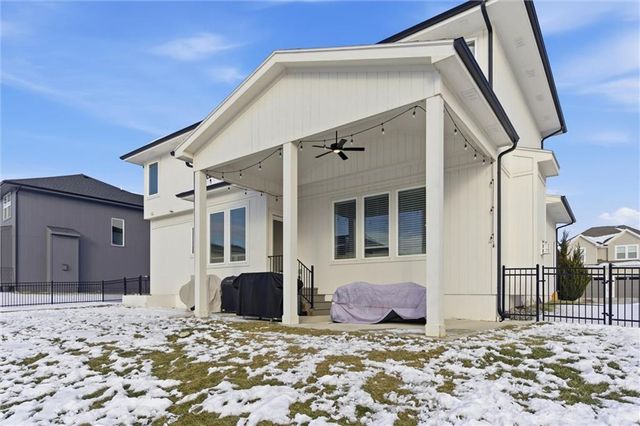 16964 S Elmridge Street, Olathe, KS 66062