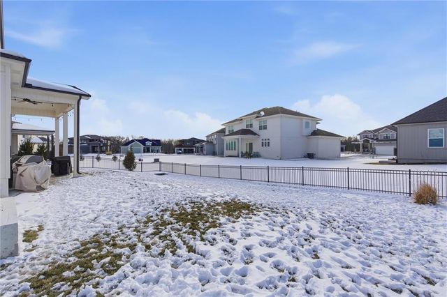 16964 S Elmridge Street, Olathe, KS 66062