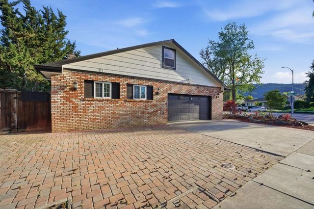 7390 Miller Avenue, Gilroy, CA 95020