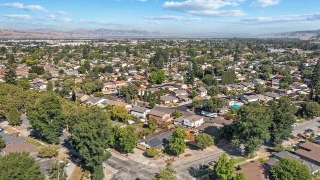 7390 Miller Avenue, Gilroy, CA 95020