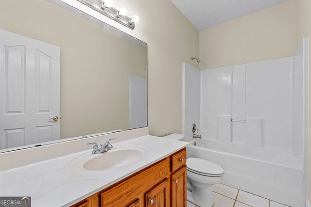 135 Arabian, Tyrone, GA 30290