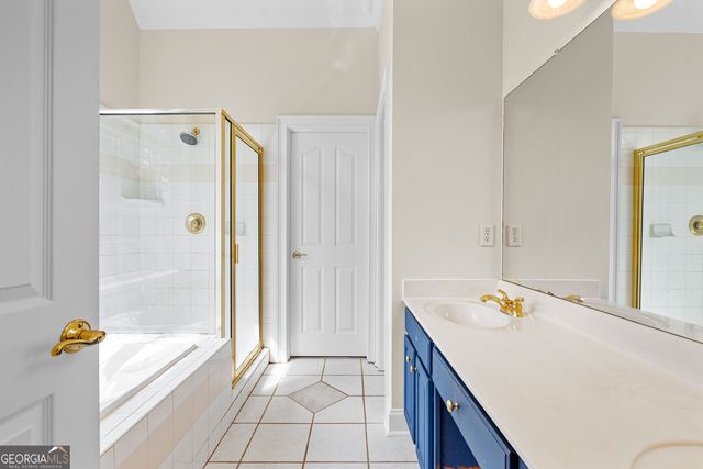 135 Arabian, Tyrone, GA 30290