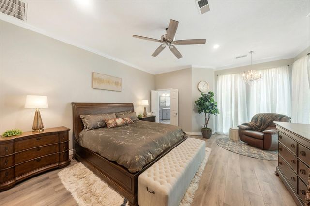210 Victoria Court, Montgomery, TX 77356