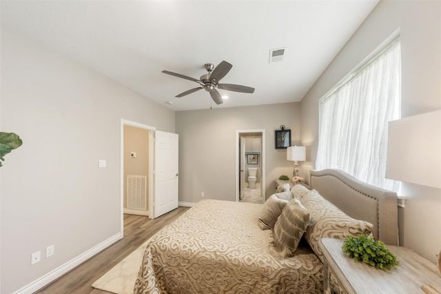 210 Victoria Court, Montgomery, TX 77356