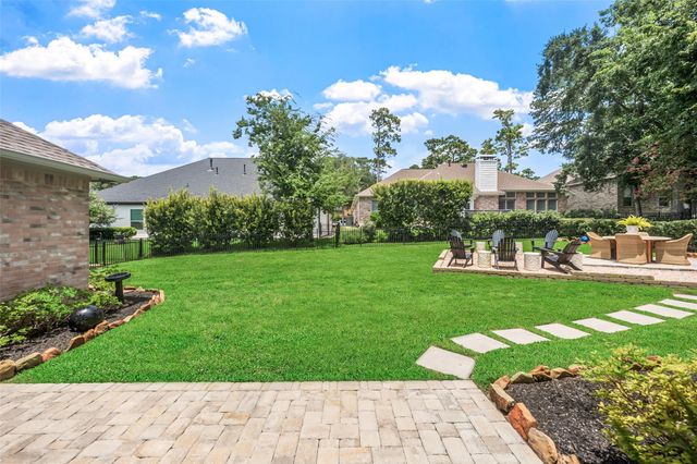 210 Victoria Court, Montgomery, TX 77356