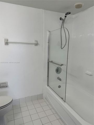 36 NW 6th Ave 601, Miami, FL 33128