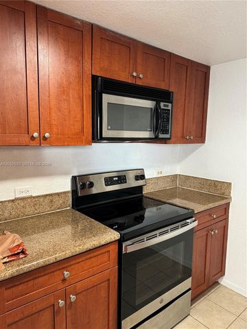 36 NW 6th Ave 601, Miami, FL 33128