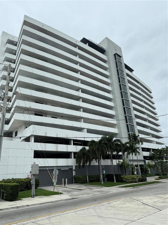 36 NW 6th Ave 601, Miami, FL 33128