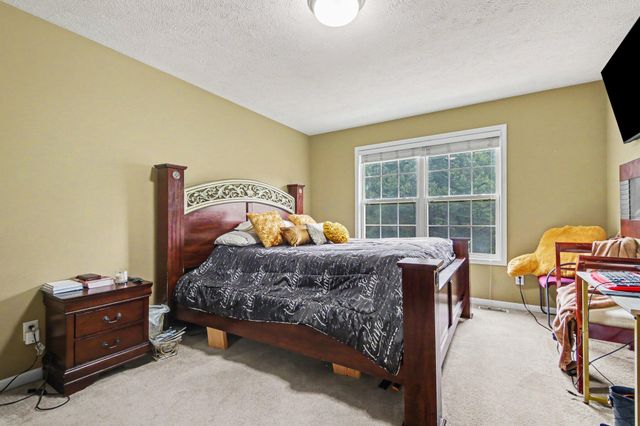 6627 Winter Creek Road, Norton Shores City, MI 49444
