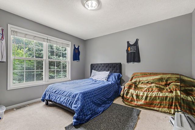 6627 Winter Creek Road, Norton Shores City, MI 49444