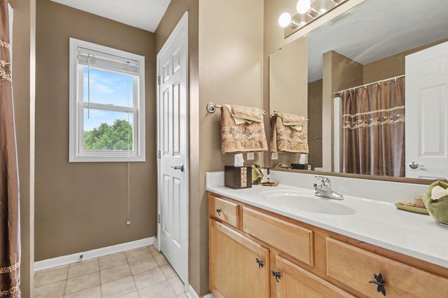 6627 Winter Creek Road, Norton Shores City, MI 49444