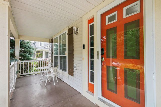 6627 Winter Creek Road, Norton Shores City, MI 49444