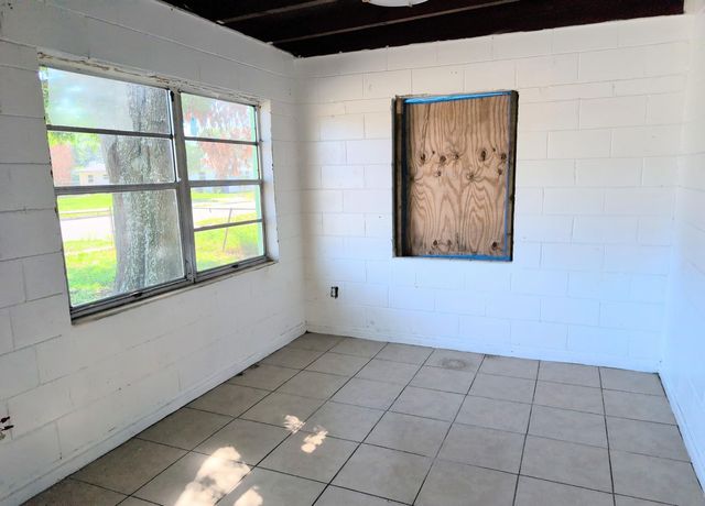 521 N 22nd Street, Fort Pierce, FL 34950
