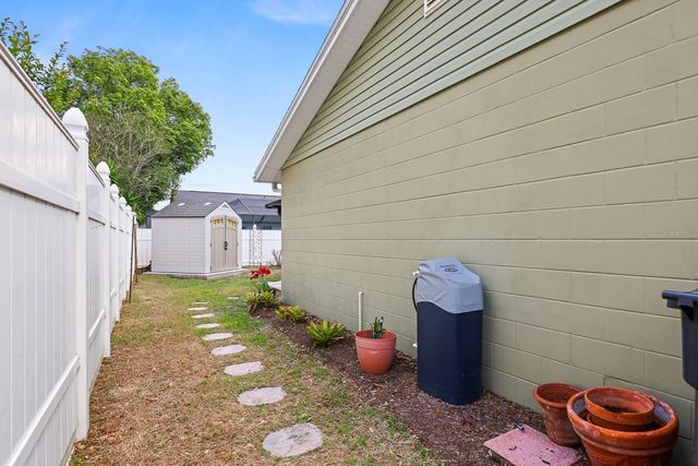 3009 ANNADALE CIRCLE, Brandon, FL 33511