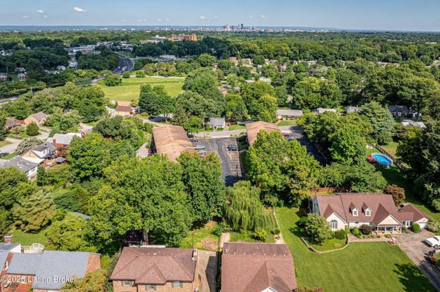 1708 O Daniel Ave 29, Louisville, KY 40213