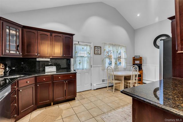 3495 Roanoke Street, Seaford, NY 11783