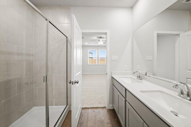 1121 Avenue M, Bay City, TX 77414