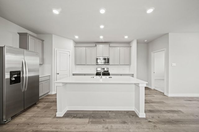 1121 Avenue M, Bay City, TX 77414