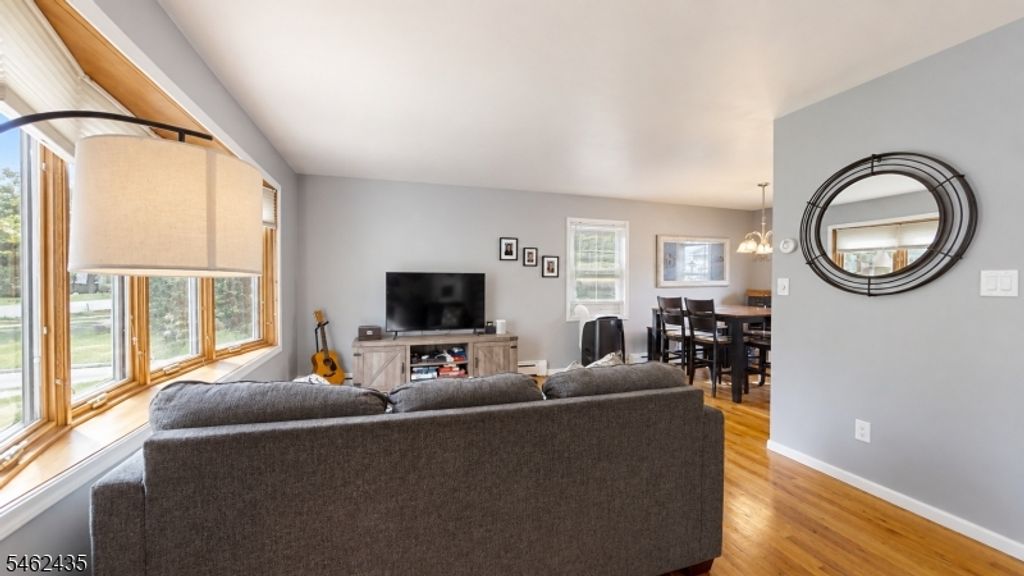 30 Pembrook Dr, Kenilworth Boro, NJ 07033 — photo 5