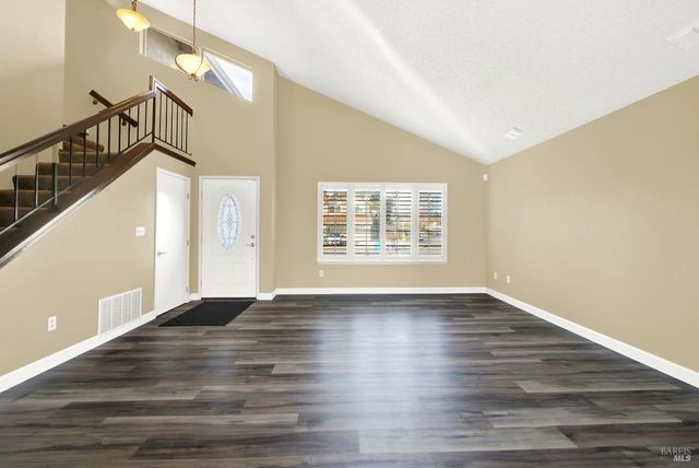 401 Northampton Dr, American Canyon, CA 94503