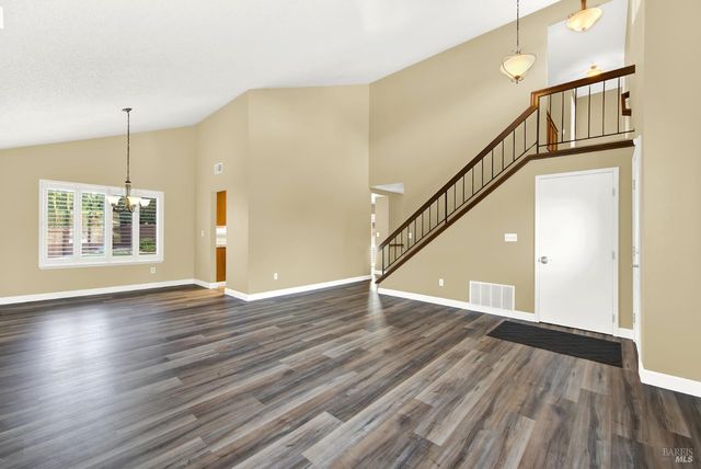 401 Northampton Dr, American Canyon, CA 94503