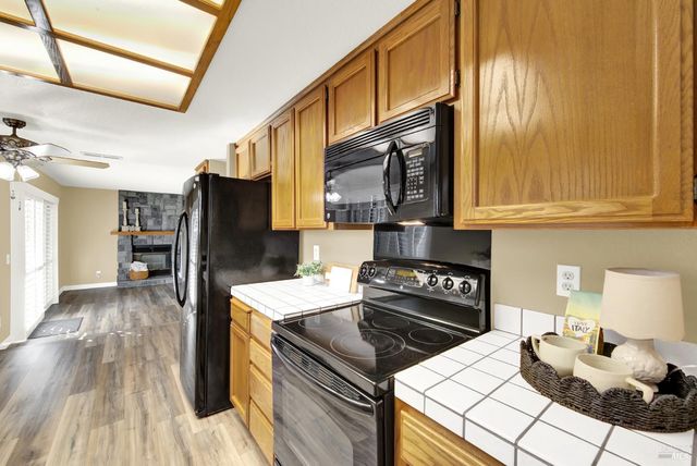 401 Northampton Dr, American Canyon, CA 94503