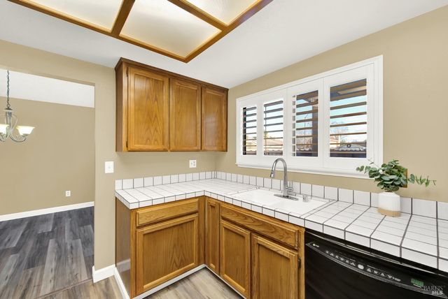 401 Northampton Dr, American Canyon, CA 94503