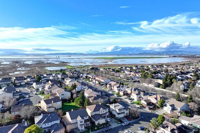 401 Northampton Dr, American Canyon, CA 94503