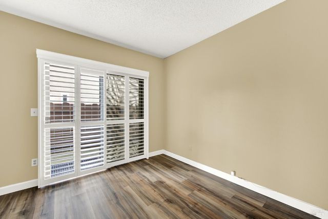 401 Northampton Dr, American Canyon, CA 94503