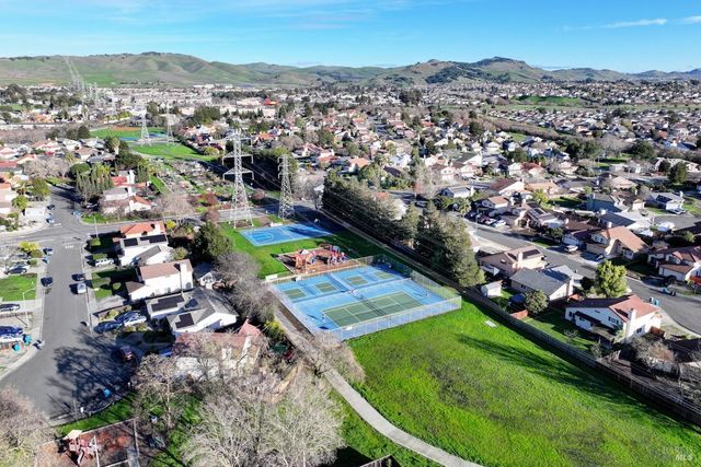 401 Northampton Dr, American Canyon, CA 94503