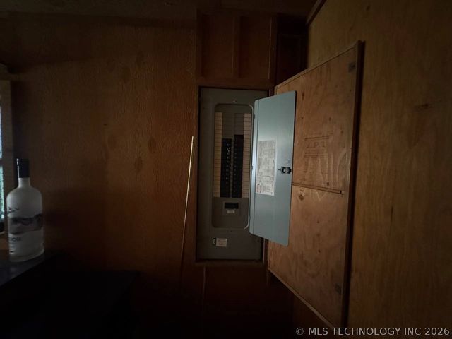 321 N Seminole Avenue, Bartlesville, OK 74003