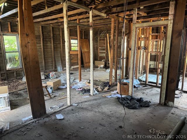 321 N Seminole Avenue, Bartlesville, OK 74003
