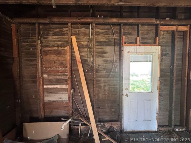 321 N Seminole Avenue, Bartlesville, OK 74003