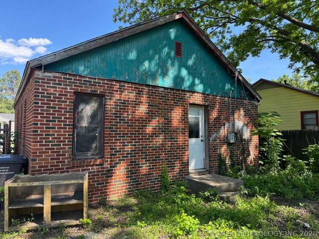 321 N Seminole Avenue, Bartlesville, OK 74003