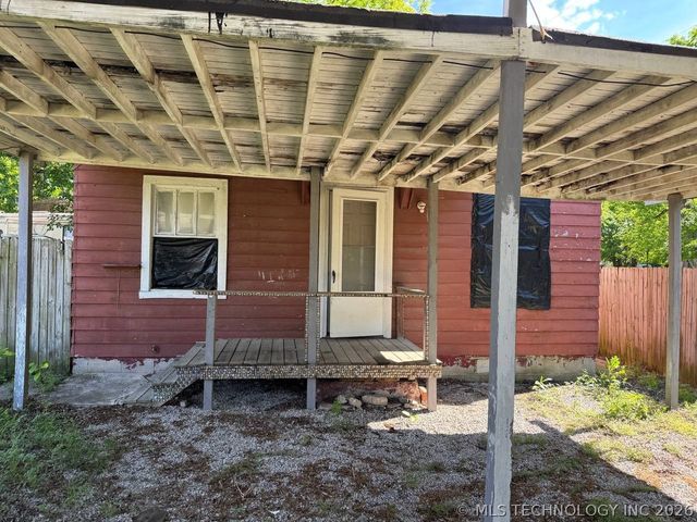 321 N Seminole Avenue, Bartlesville, OK 74003