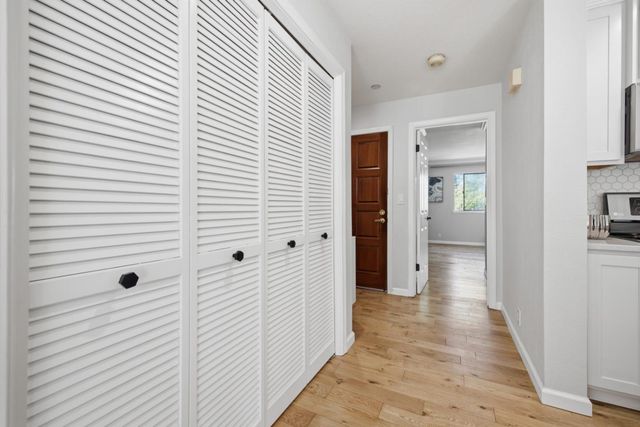 4151 El Camino Way Unit I, Palo Alto, CA 94306