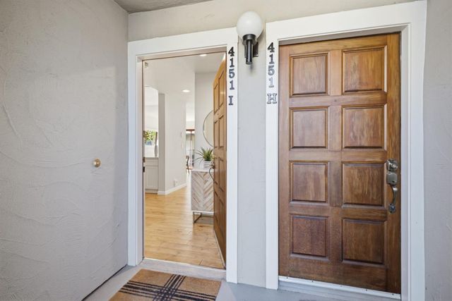 4151 El Camino Way Unit I, Palo Alto, CA 94306