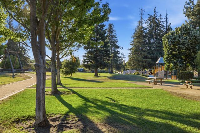 4151 El Camino Way Unit I, Palo Alto, CA 94306