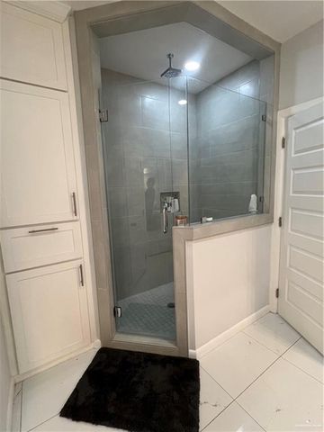 1202 Kestrel Drive, Edinburg, TX 78542