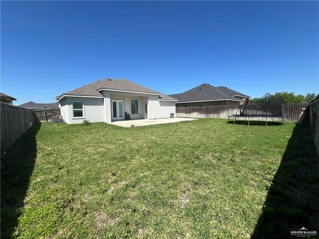 1202 Kestrel Drive, Edinburg, TX 78542