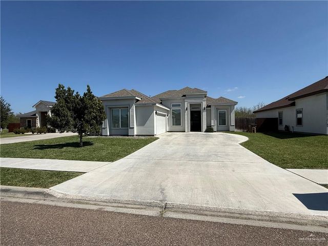 1202 Kestrel Drive, Edinburg, TX 78542