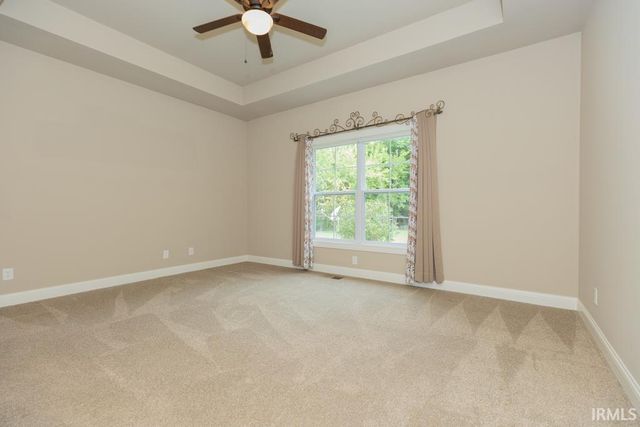 4211 Meadowbrooke Lane, Newburgh, IN 47630