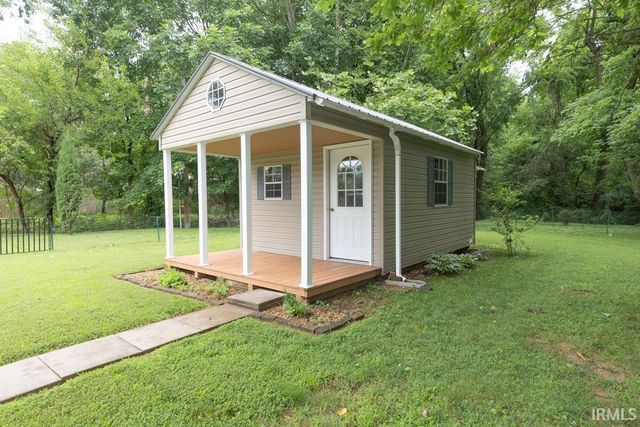 4211 Meadowbrooke Lane, Newburgh, IN 47630