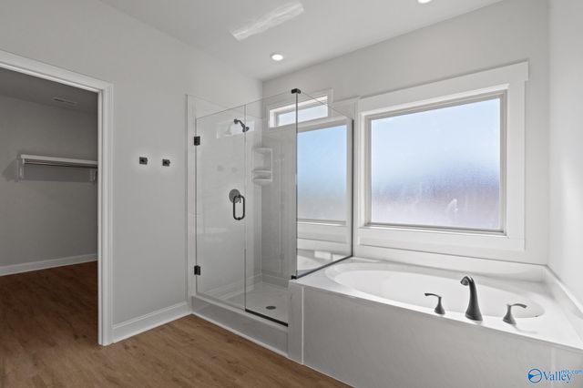 1310 Vermilion Circle, Owens Cross Roads, AL 35763