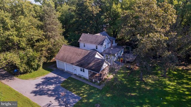 24 POTOMAC AVE, Shenandoah Junction, WV 25442